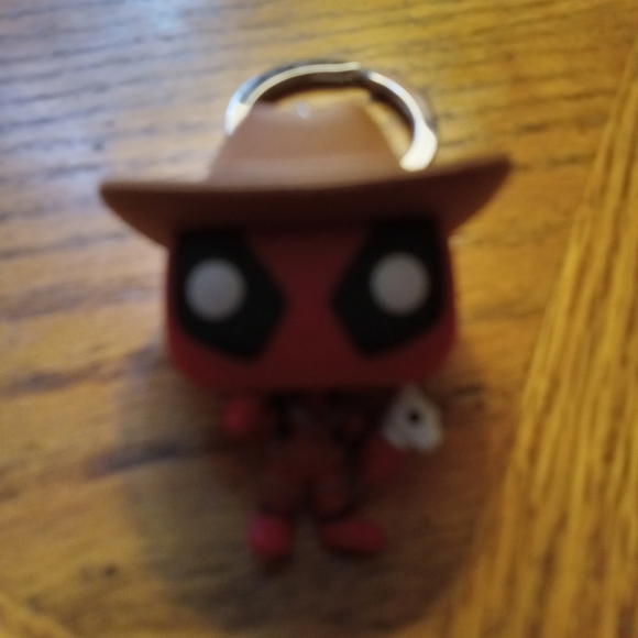 Deadpool Pair - Picture 4 of 5